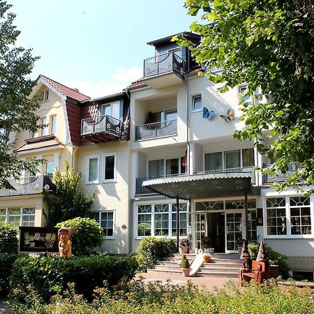 Parkhotel Weber-Mueller บัดเลาเทอร์แบร์ก ภายนอก รูปภาพ