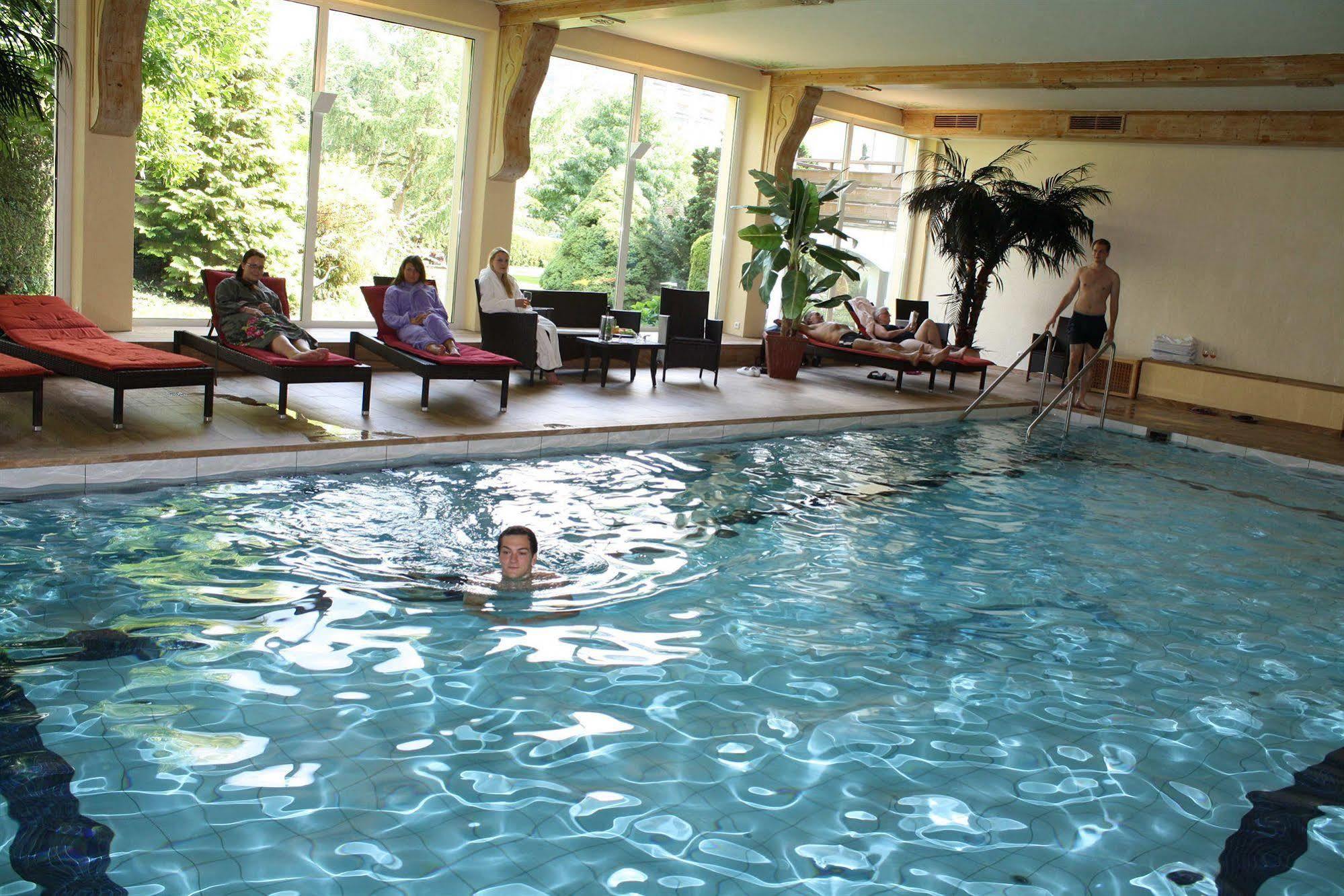 Parkhotel Weber-Mueller บัดเลาเทอร์แบร์ก ภายนอก รูปภาพ